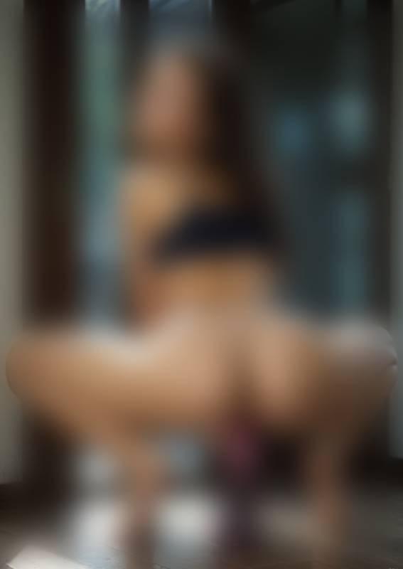 Laura - Contenu exclusif